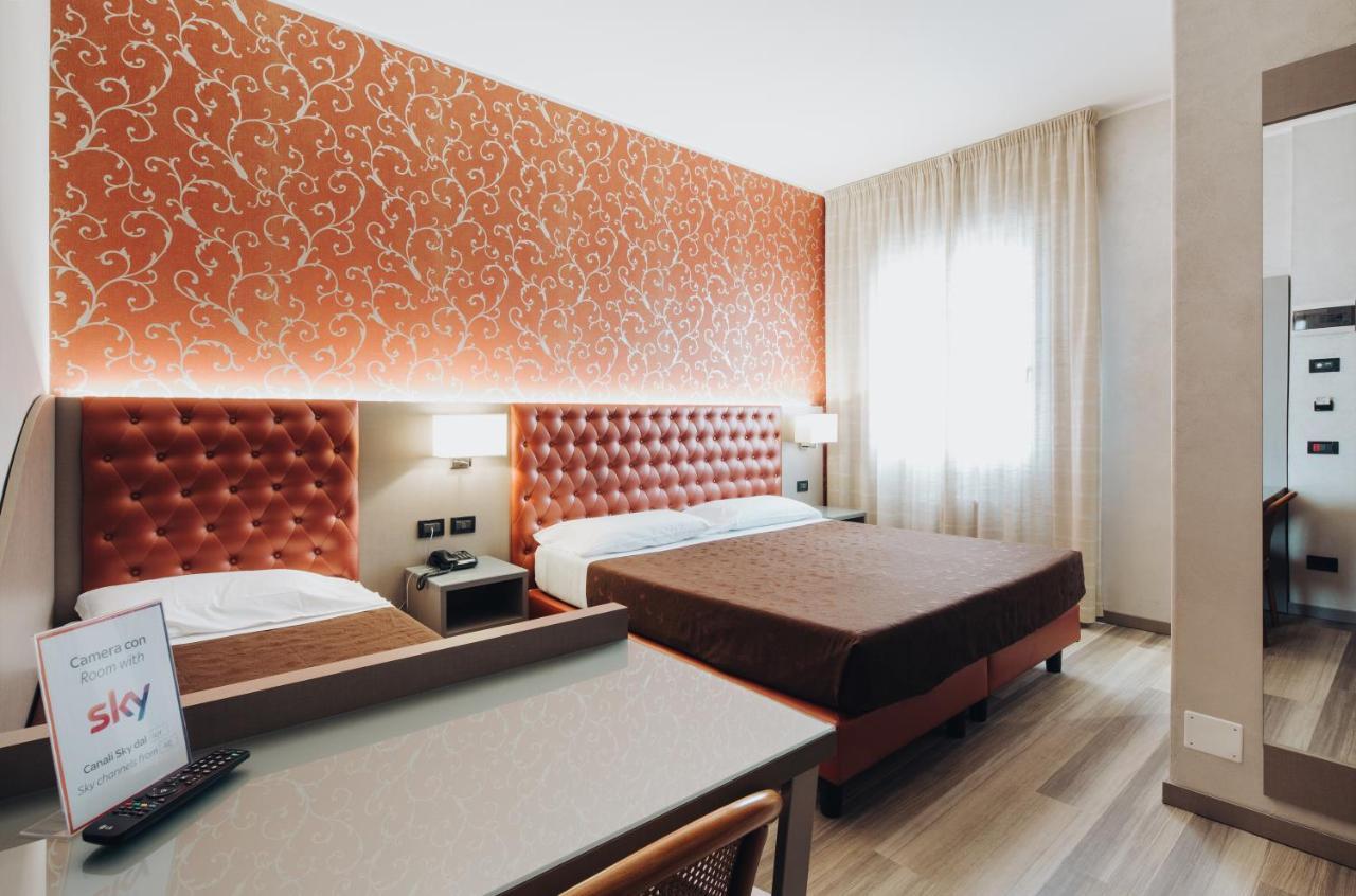 Hotel Alan Anzola dell'Emilia Extérieur photo