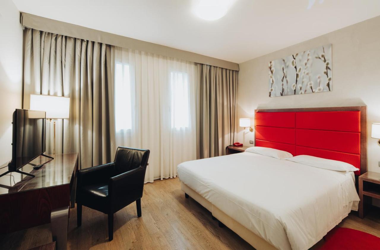 Hotel Alan Anzola dell'Emilia Extérieur photo