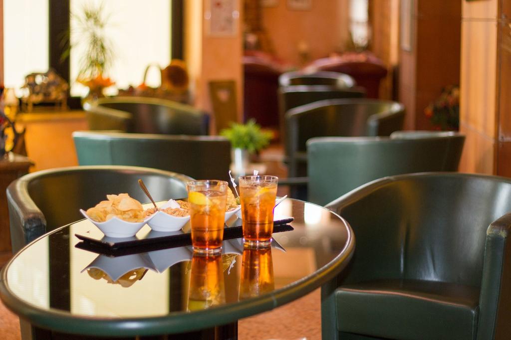 Hotel Alan Anzola dell'Emilia Extérieur photo