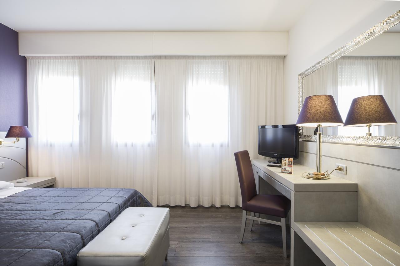 Hotel Alan Anzola dell'Emilia Extérieur photo