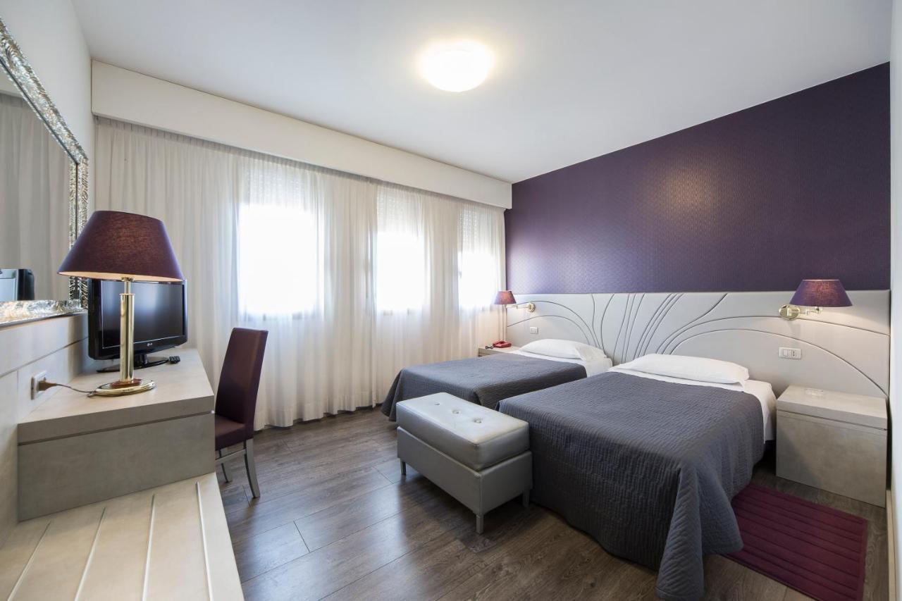 Hotel Alan Anzola dell'Emilia Extérieur photo